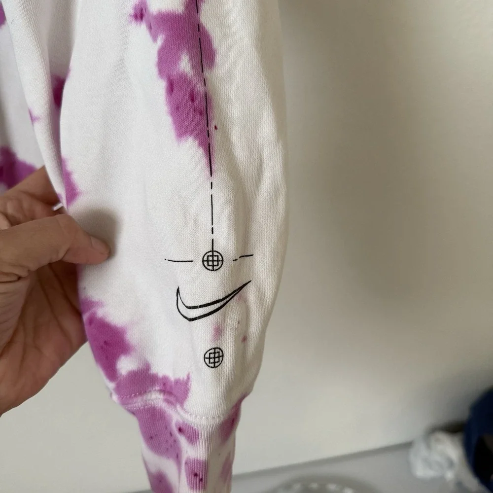 Nike Crewneck Sweatshirt Womens Small Pink Tie Dye Oversized Fleece